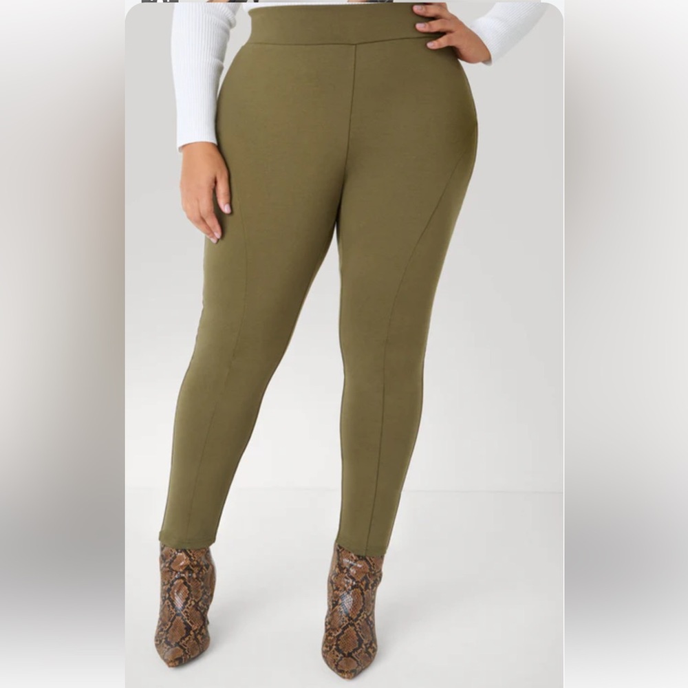 Ashley Stewart Olive Green Ponte Pull-On Pants Size 14/16 Stretch Slim Leg